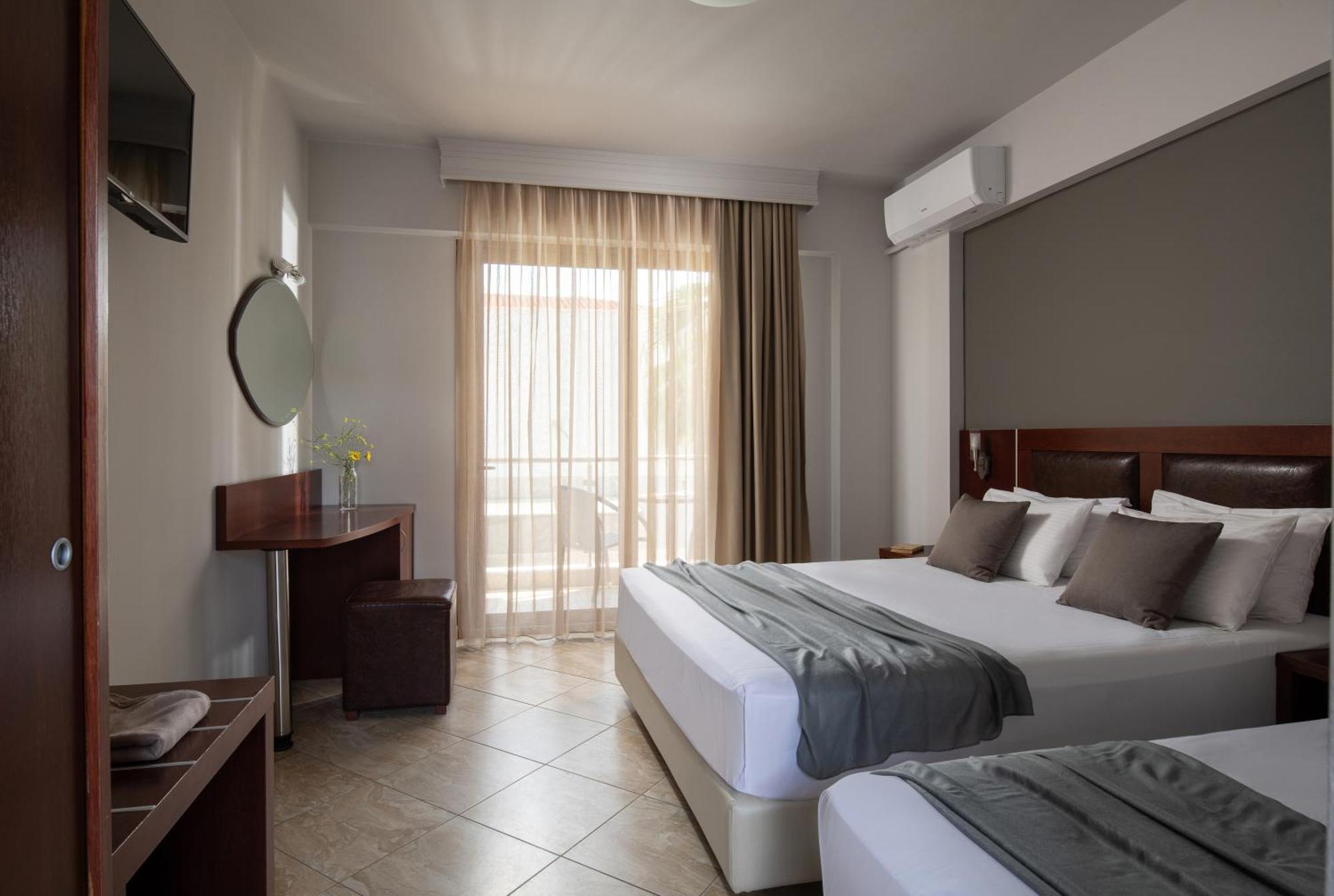 Hotel Simeon เมตามอร์โฟซี ภายนอก รูปภาพ